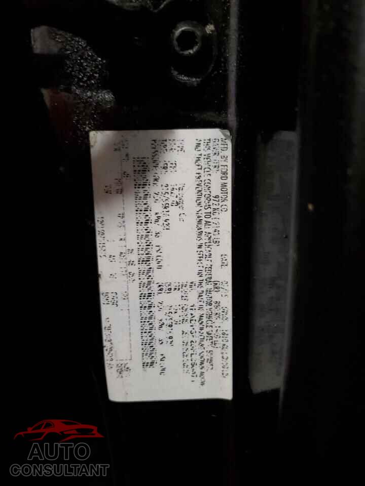 FORD FOCUS 2015 - 1FADP3F25FL350471