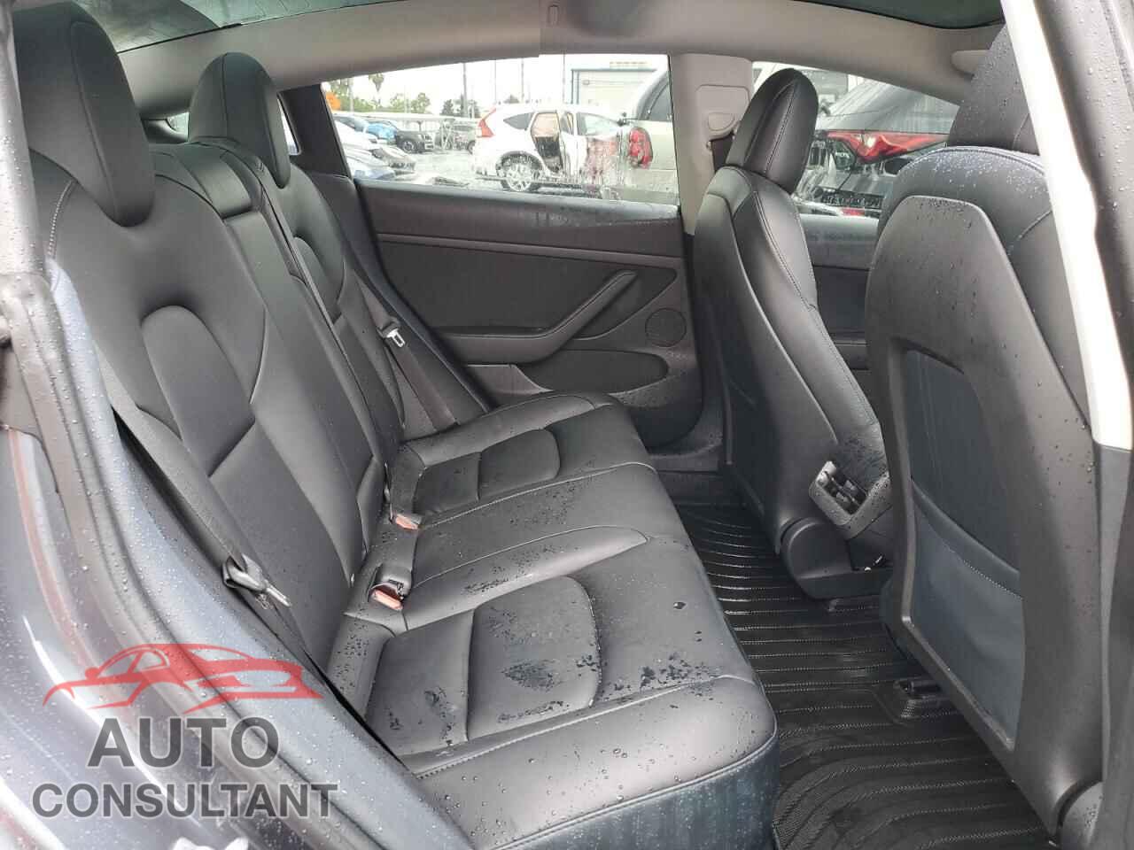 TESLA MODEL 3 2021 - 5YJ3E1EA9MF098216