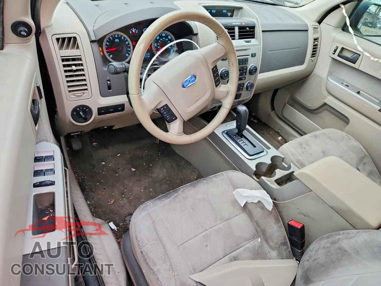 FORD ESCAPE 2011 - 1FMCU0DG7BKB33821