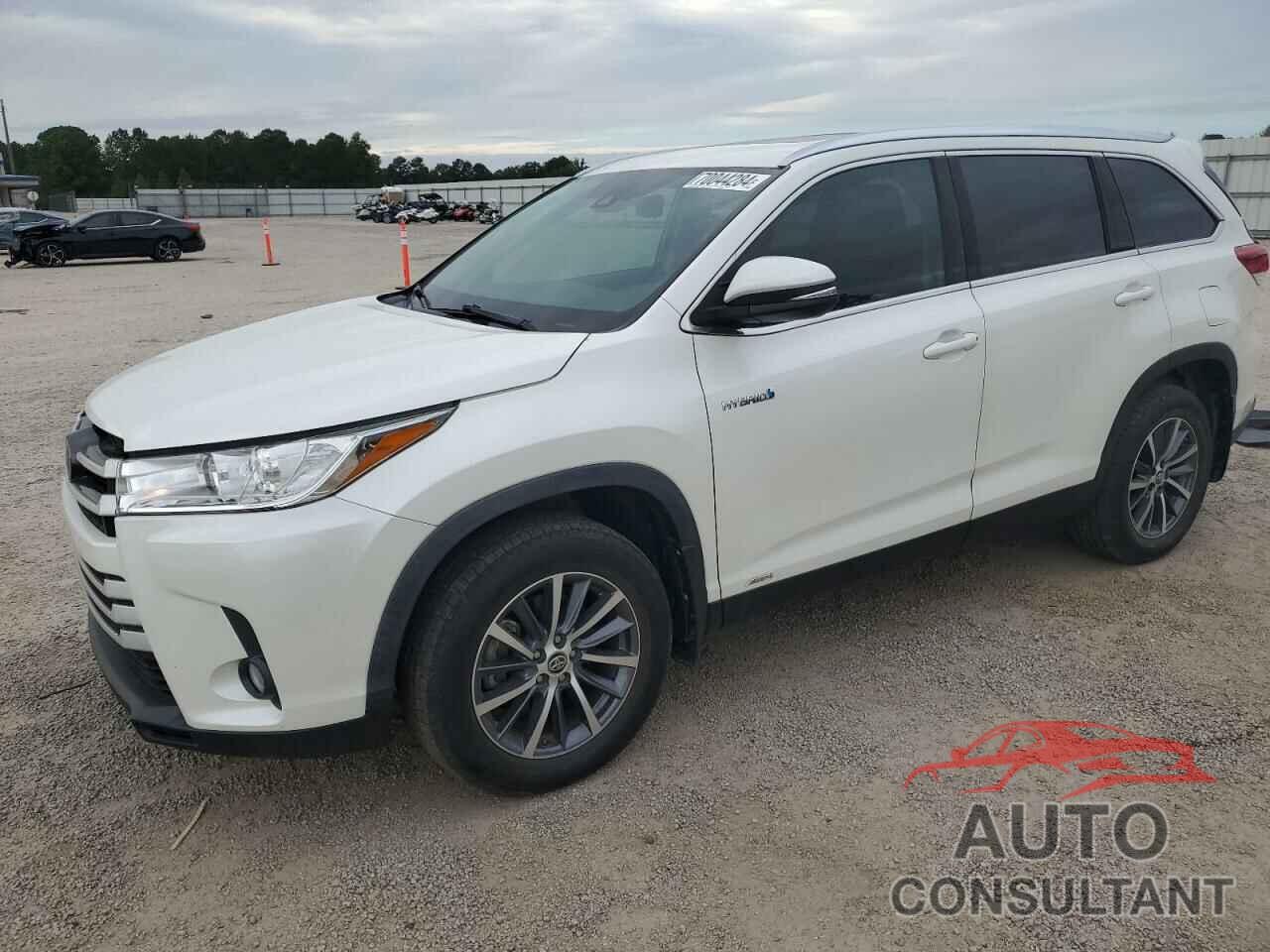 TOYOTA HIGHLANDER 2019 - 5TDJGRFH4KS074331