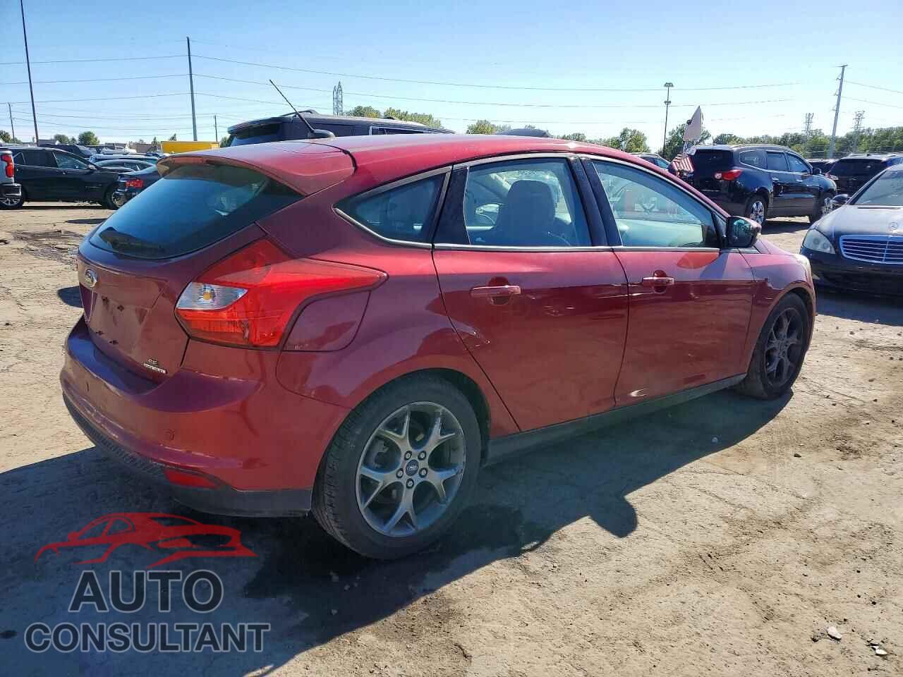 FORD FOCUS 2014 - 1FADP3K24EL155143
