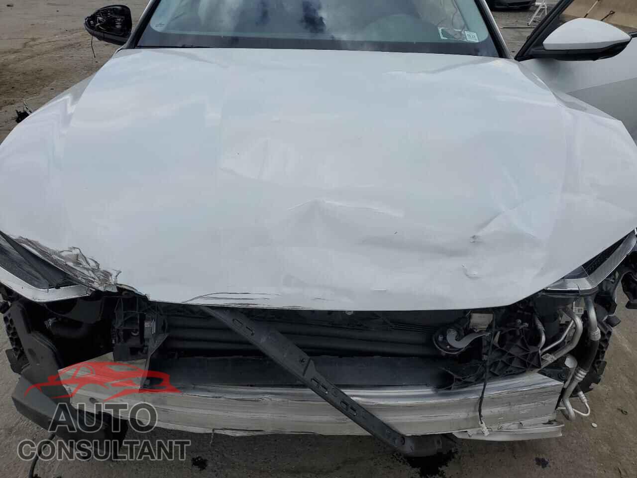 AUDI E-TRON 2022 - WA1AAAGE0NB007495