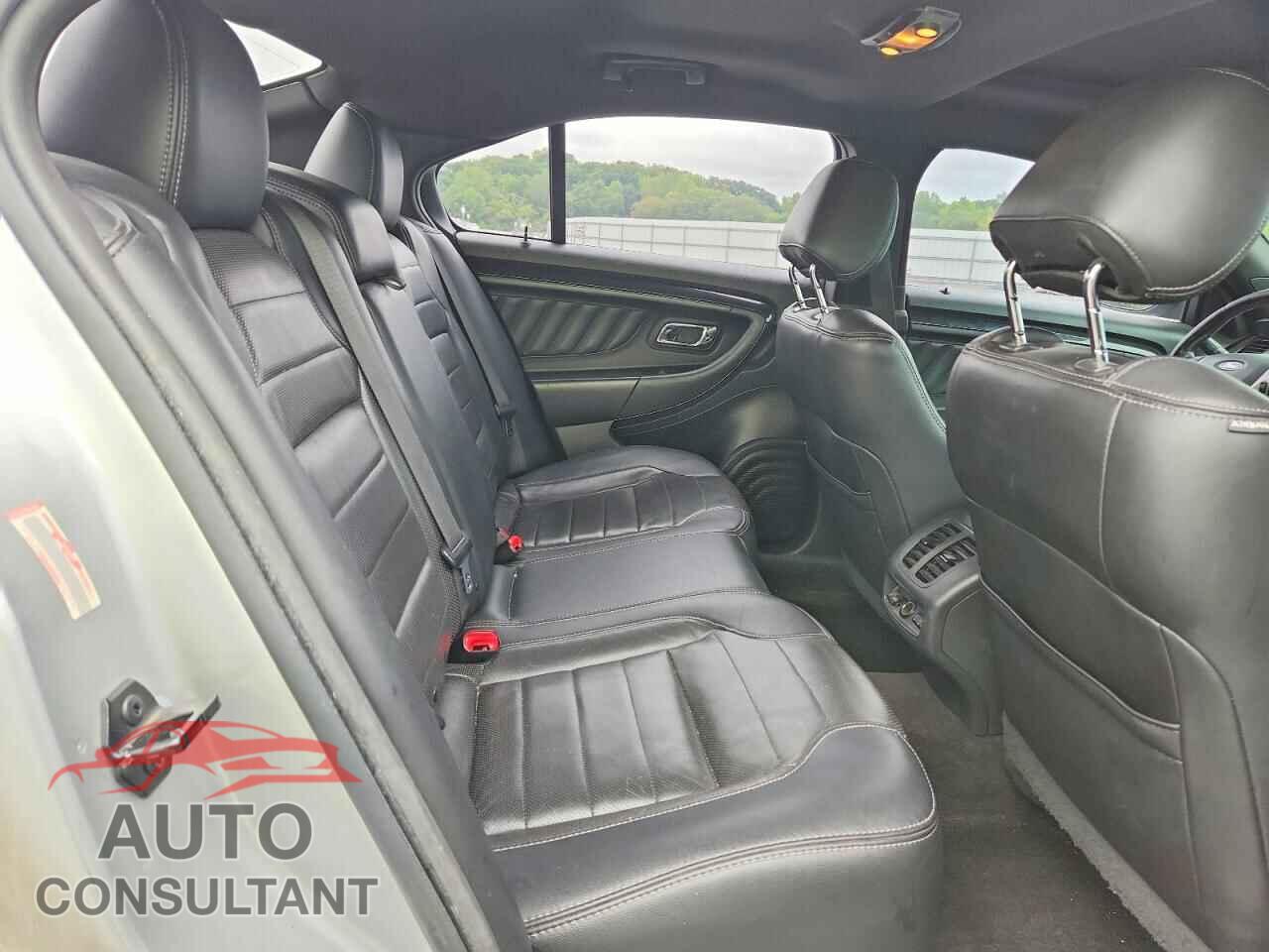 FORD TAURUS 2013 - 1FAHP2KTXDG120361