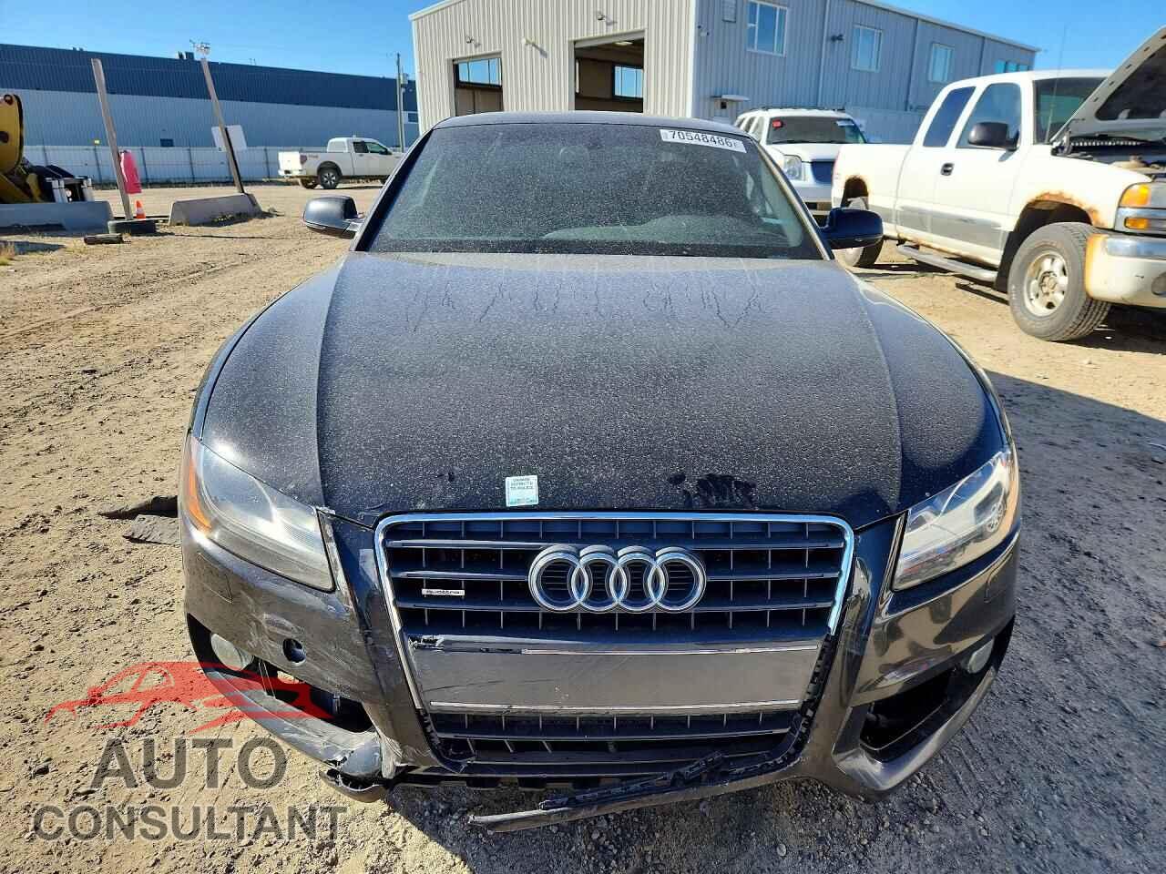 AUDI A5 2010 - WAUMFBFR1AA000616