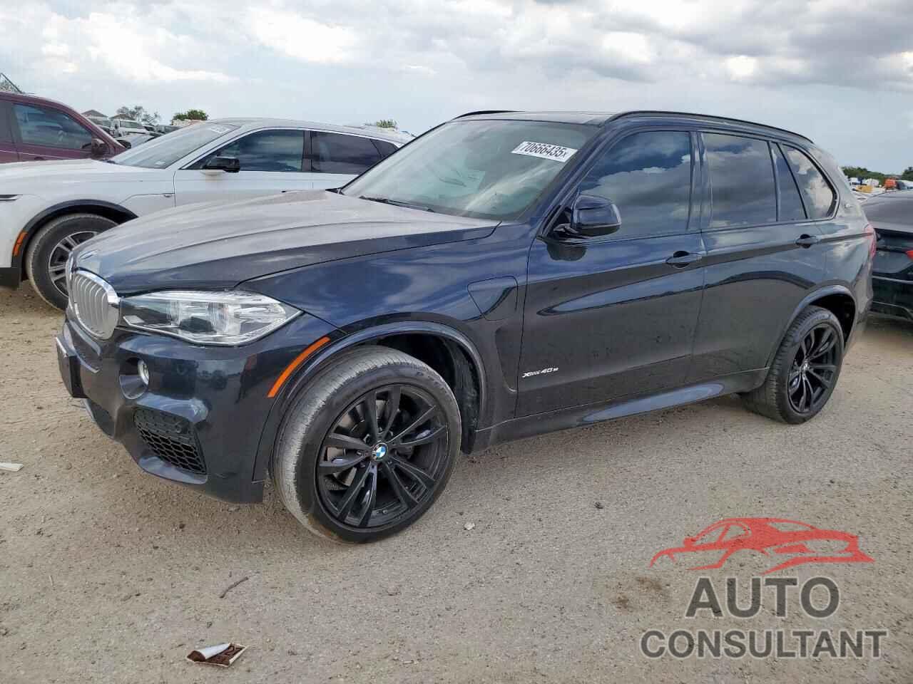 BMW X5 2018 - 5UXKT0C50J0W00637