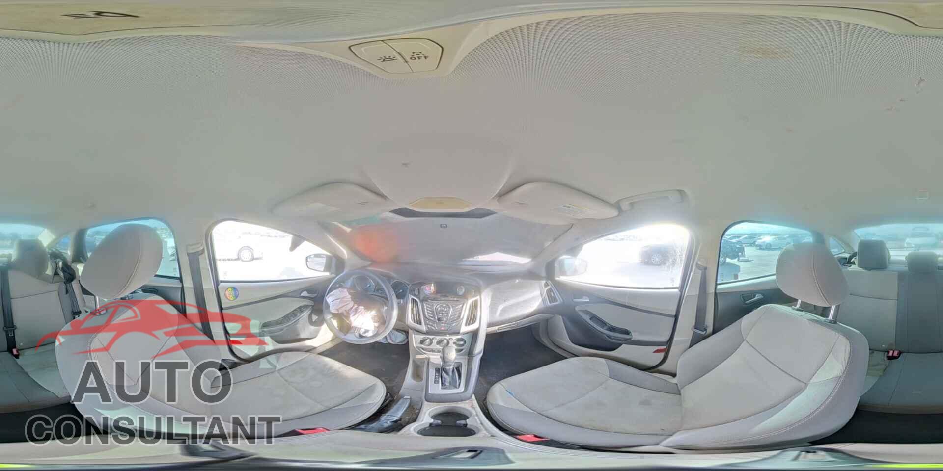 FORD FOCUS 2014 - 1FADP3F2XEL149213