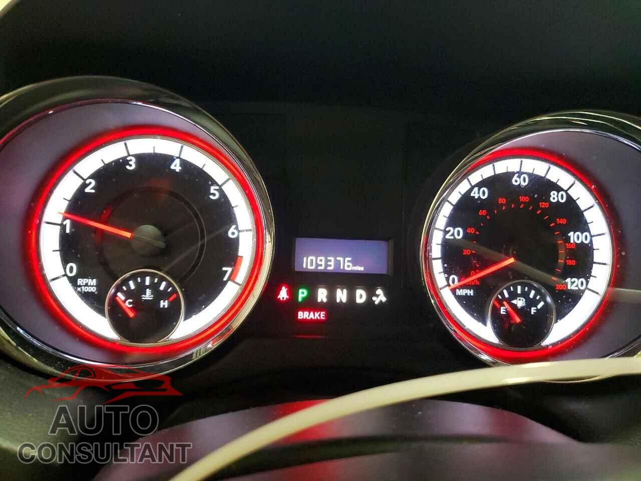 DODGE CARAVAN 2015 - 2C4RDGBG1FR642045