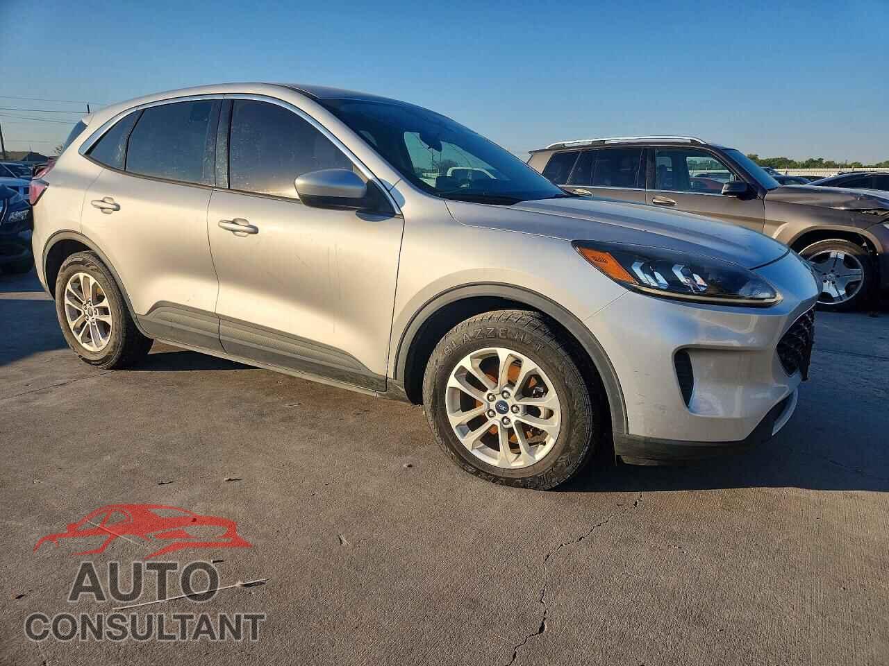 FORD ESCAPE 2020 - 1FMCU0G63LUA31456
