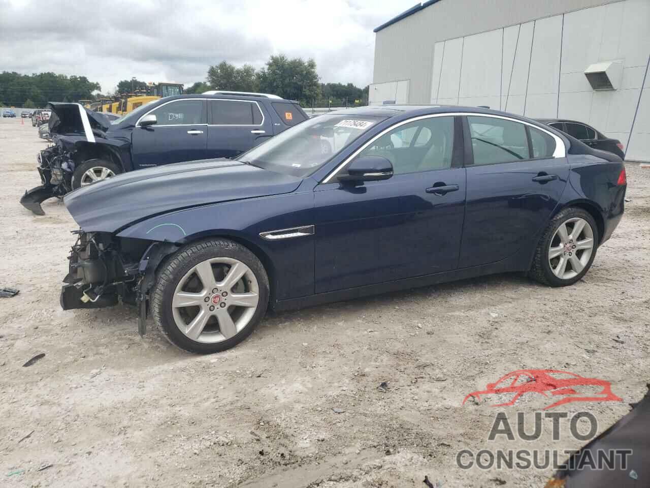 JAGUAR XE 2017 - SAJAD4BG9HA971175