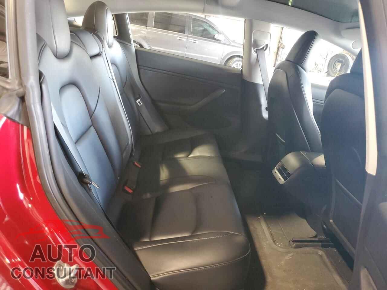 TESLA MODEL 3 2018 - 5YJ3E1EB6JF088098