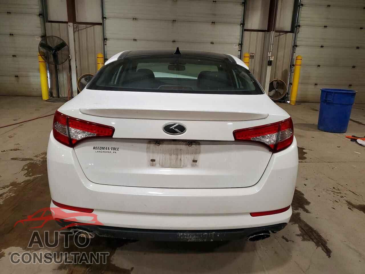 KIA OPTIMA 2012 - 5XXGR4A65CG076072