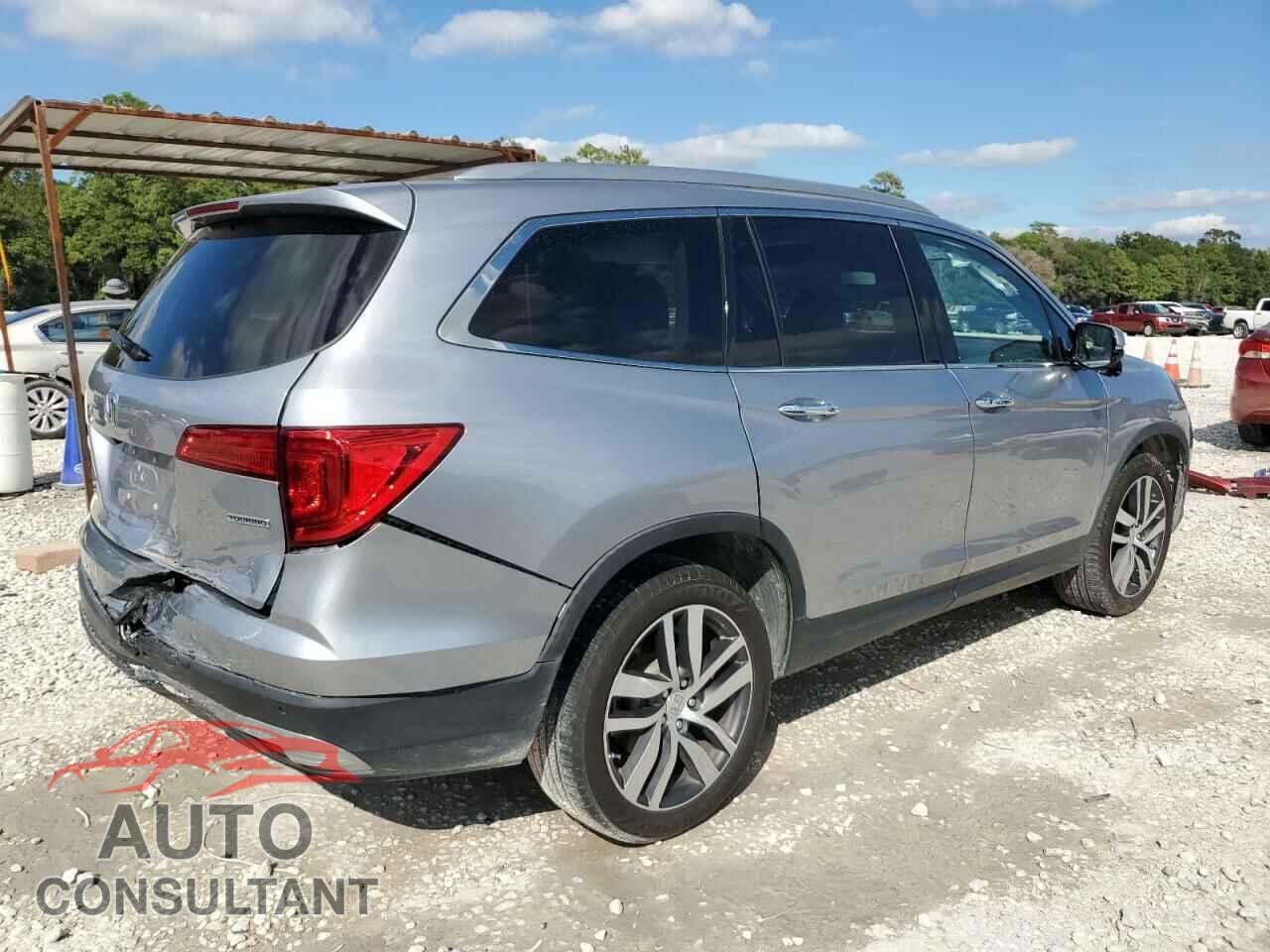 HONDA PILOT 2017 - 5FNYF5H97HB014069