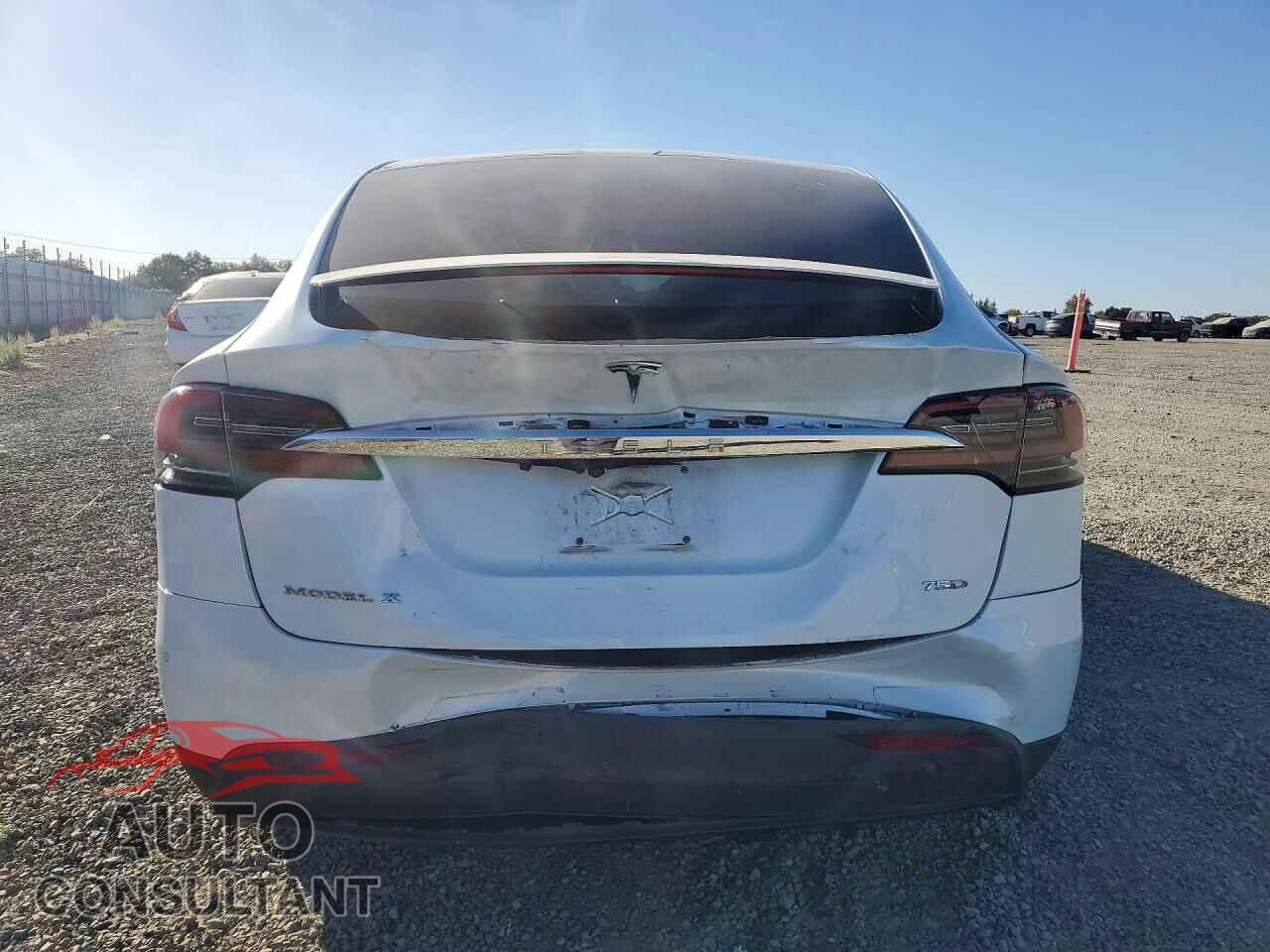 TESLA MODEL X 2017 - 5YJXCBE27HF041654