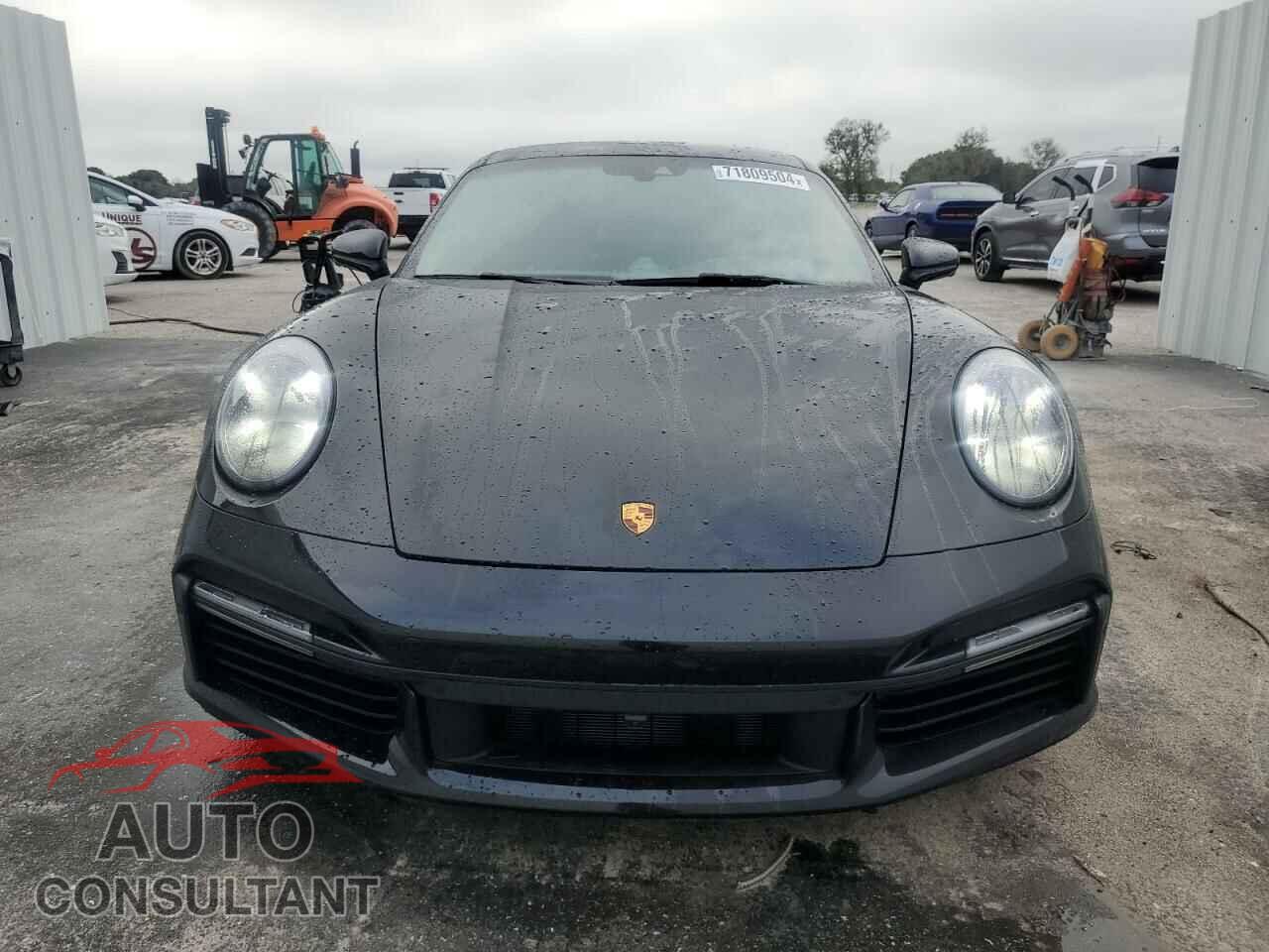 PORSCHE 911 2023 - WP0AD2A99PS257030