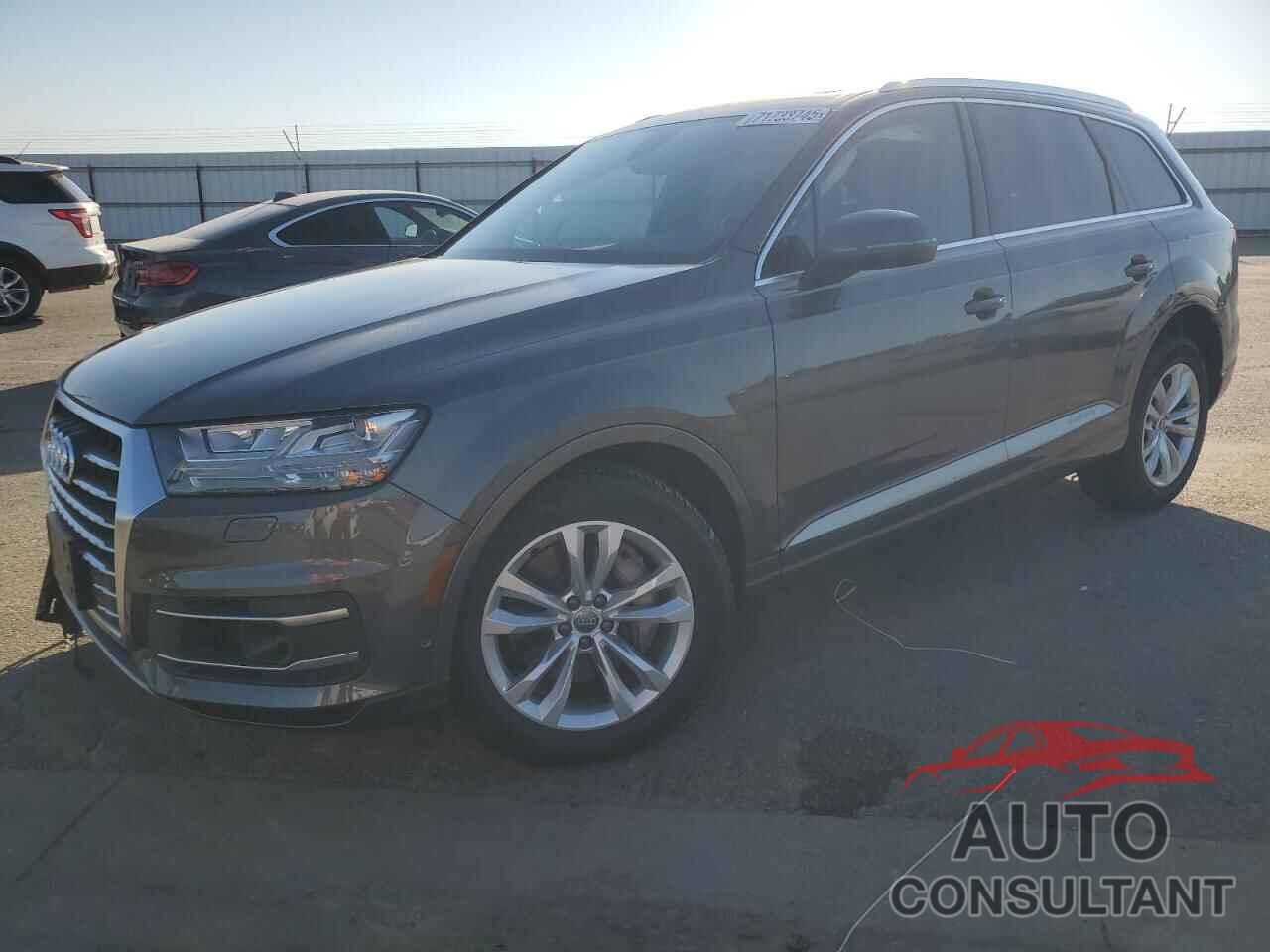 AUDI Q7 2019 - WA1LAAF76KD026189