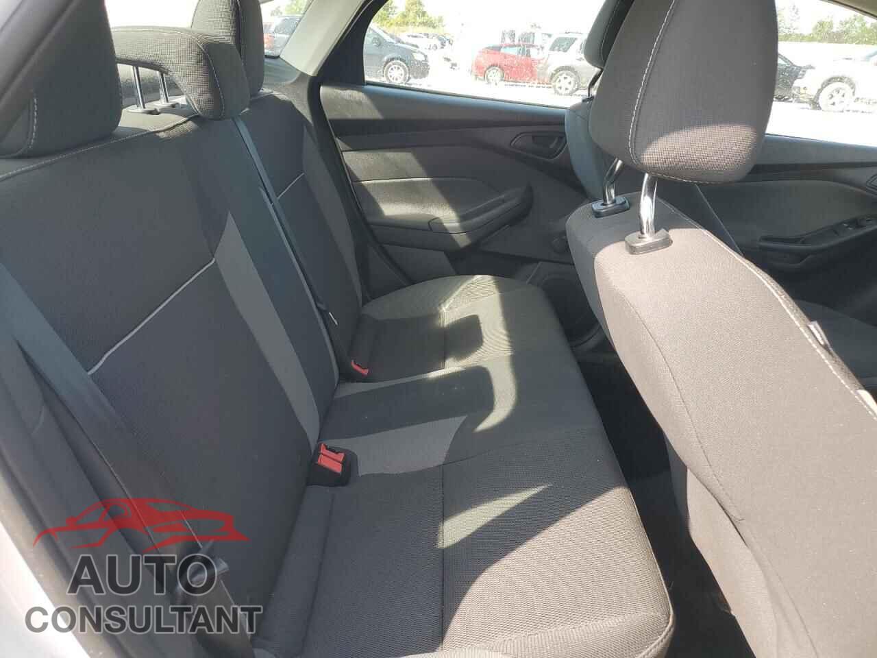 FORD FOCUS 2013 - 1FADP3E21DL336226
