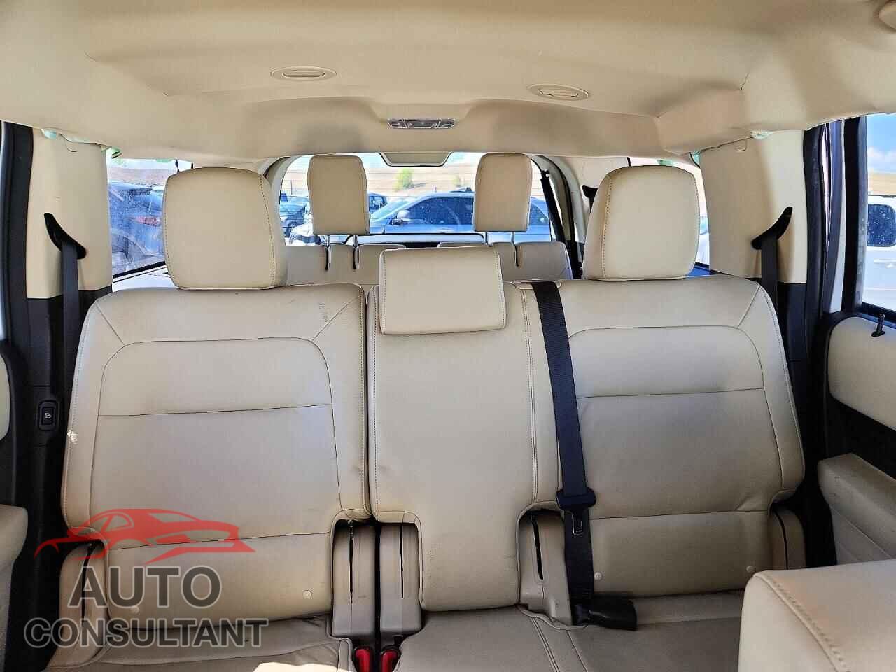 FORD FLEX 2017 - 2FMHK6C8XHBA12292