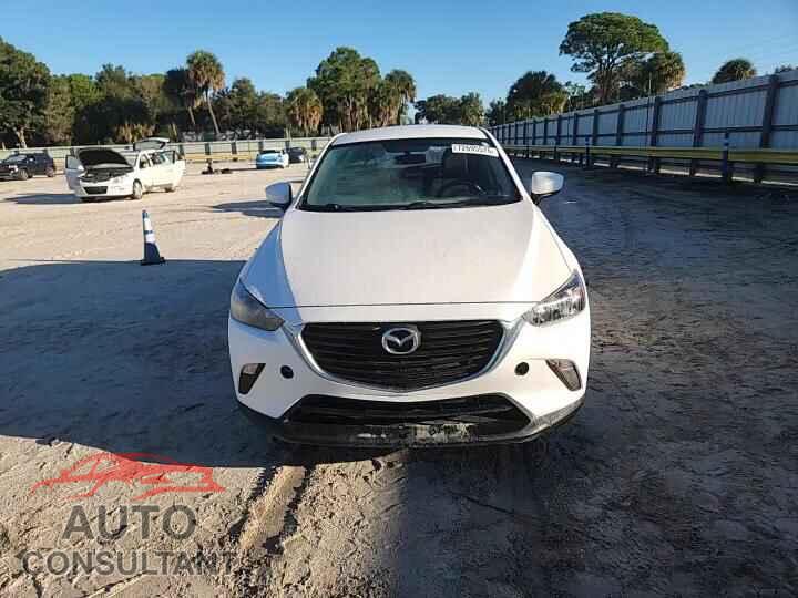 MAZDA CX-3 2017 - JM1DKFB79H0163637