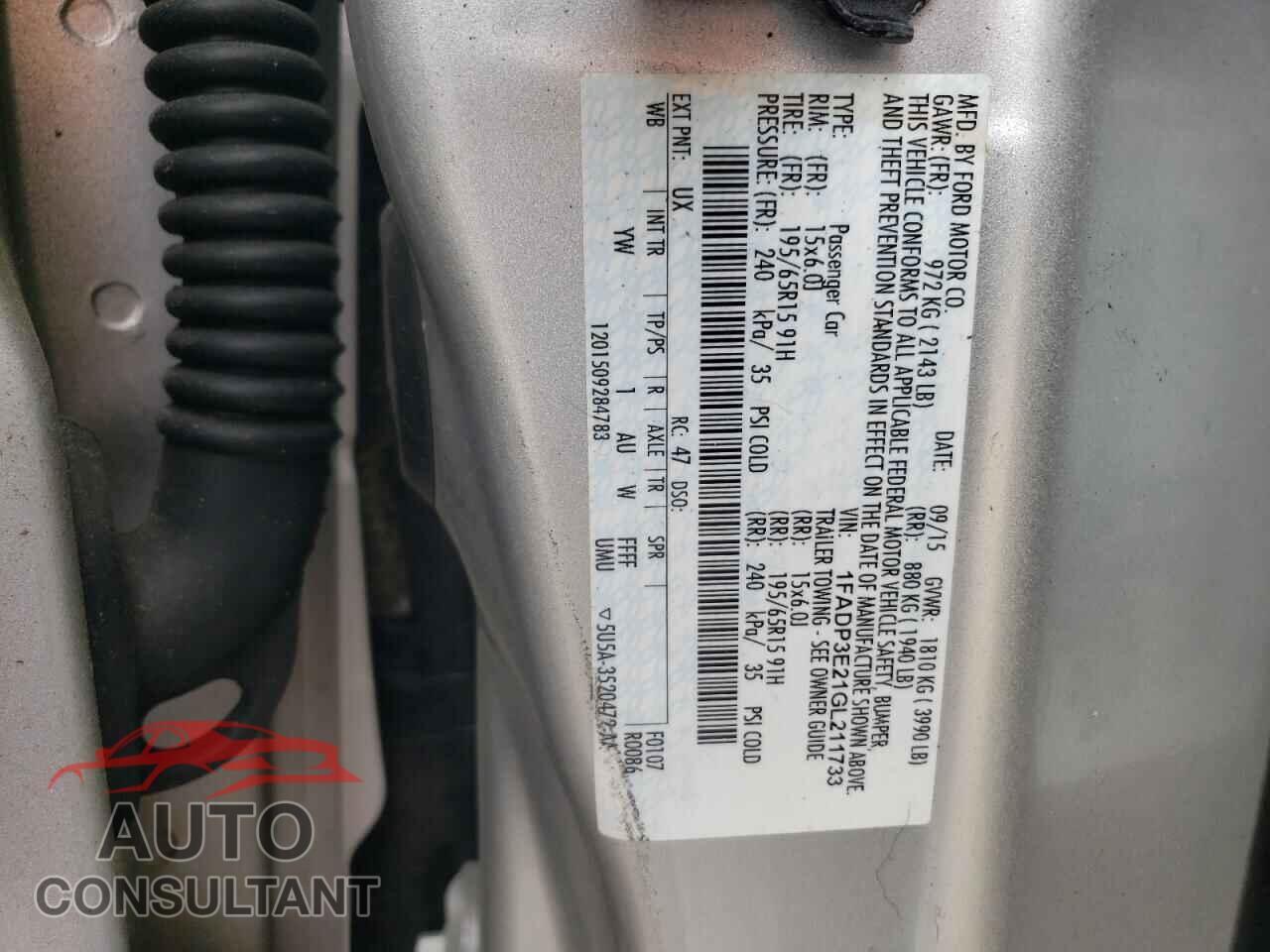 FORD FOCUS 2016 - 1FADP3E21GL211733