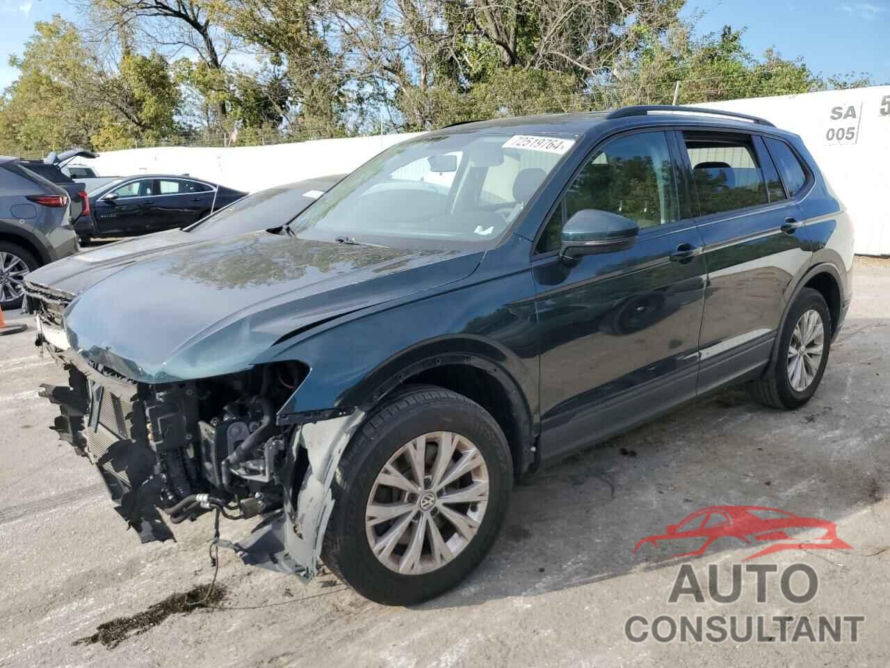 VOLKSWAGEN TIGUAN 2018 - 3VV1B7AX9JM043240