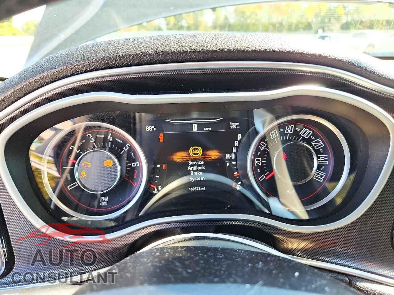 DODGE CHALLENGER 2015 - 2C3CDZBG3FH708008