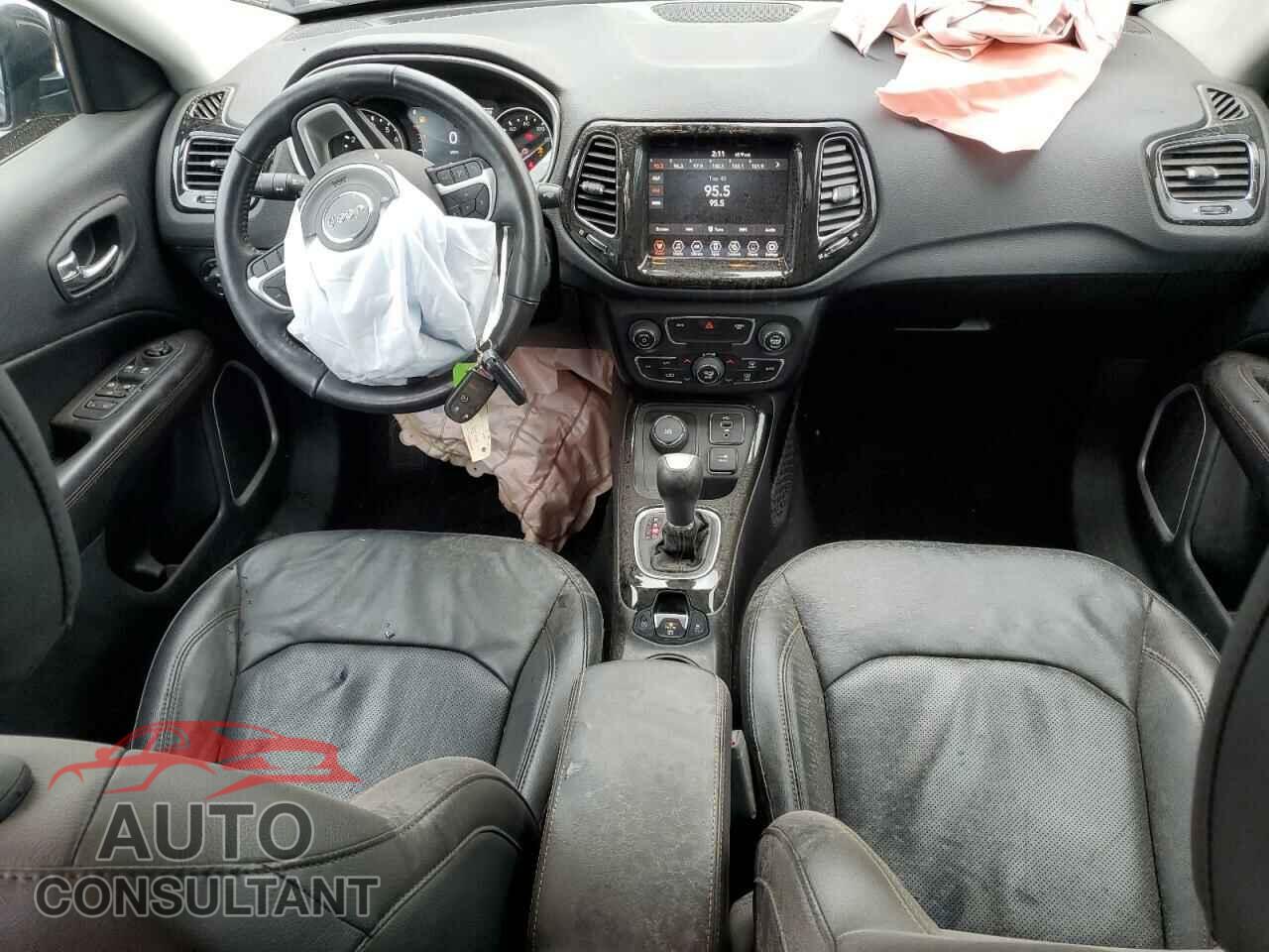 JEEP COMPASS 2020 - 3C4NJDCB1LT107167
