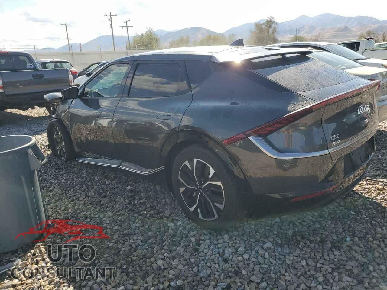 KIA EV6 LIGHT 2022 - KNDC3DLC2N5088075