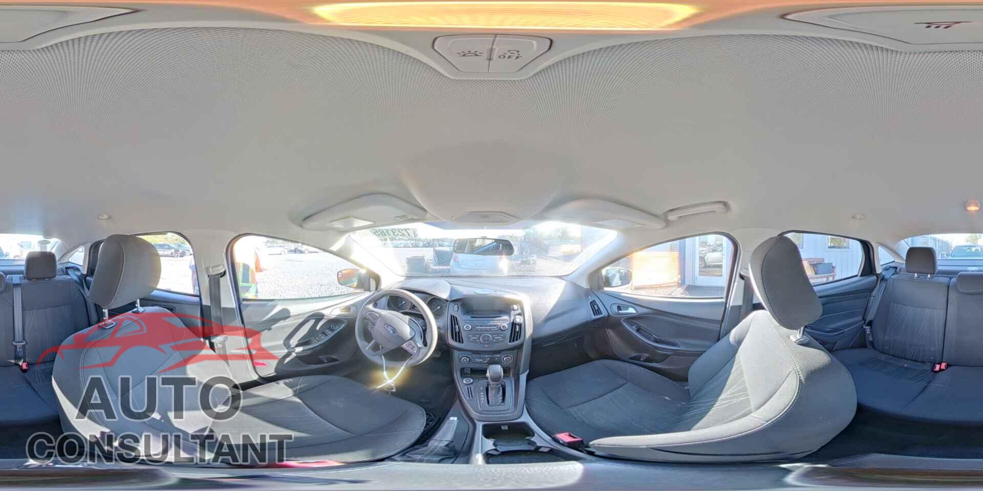 FORD FOCUS 2017 - 1FADP3F27HL243571