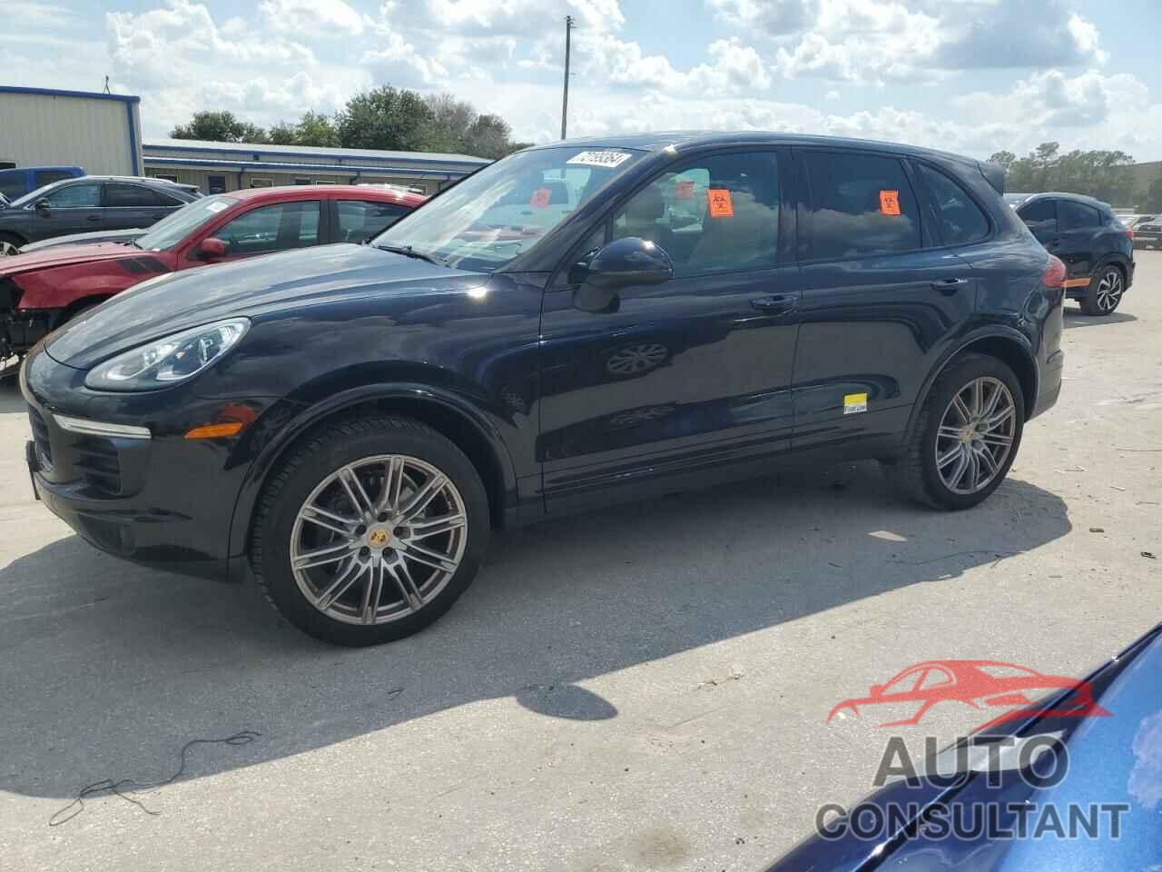 PORSCHE CAYENNE 2018 - WP1AA2A27JKA02023