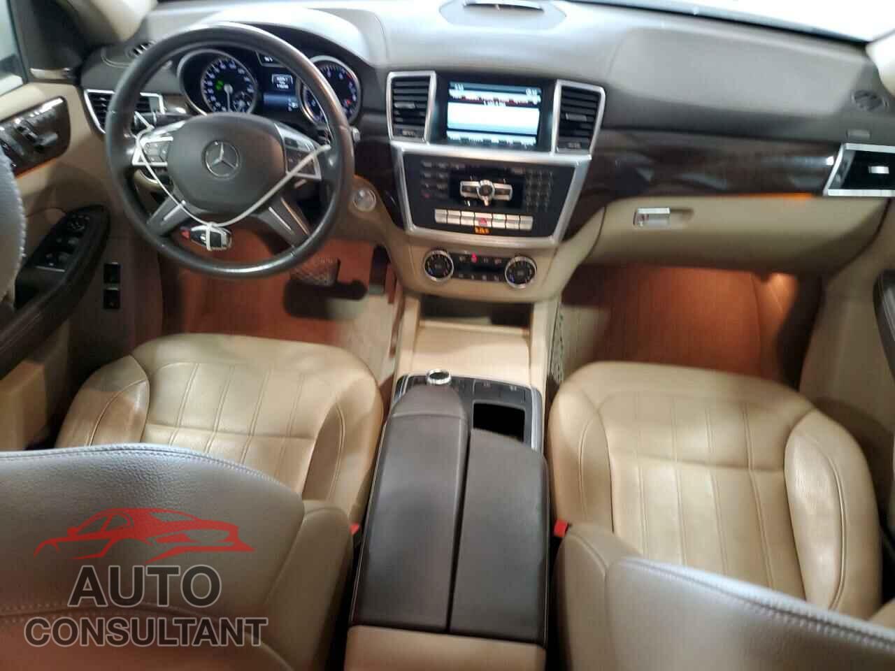 MERCEDES-BENZ GL-CLASS 2016 - 4JGDF6EE2GA677199