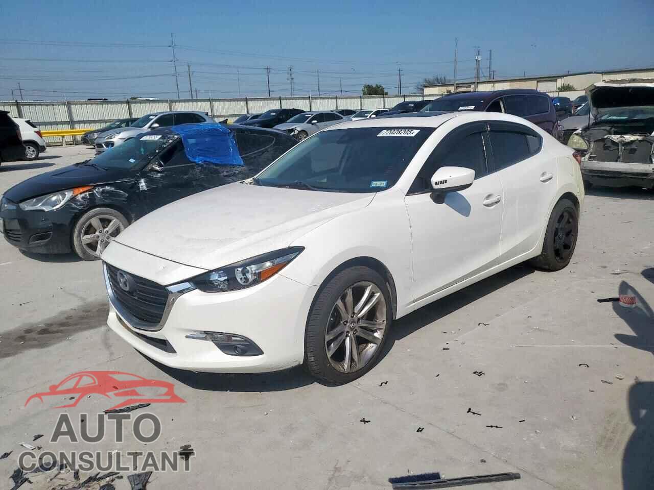 MAZDA 3 2017 - 3MZBN1W30HM148964