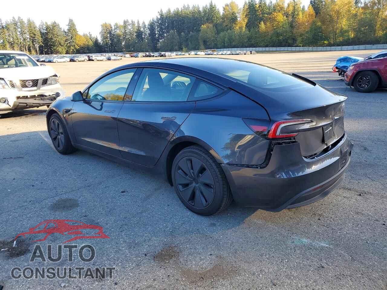 TESLA MODEL 3 2024 - 5YJ3E1EA4RF835118