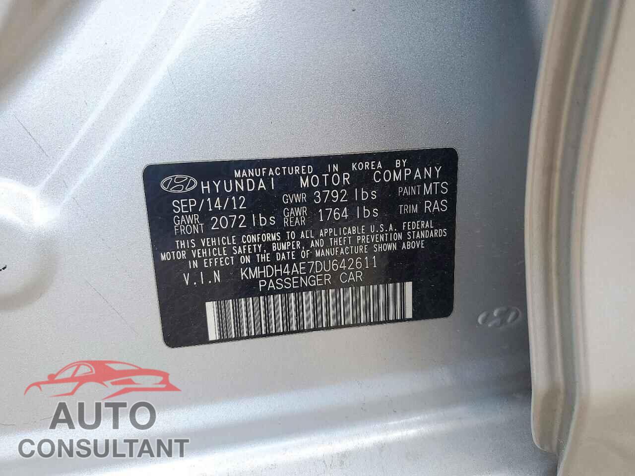 HYUNDAI ELANTRA 2013 - KMHDH4AE7DU642611
