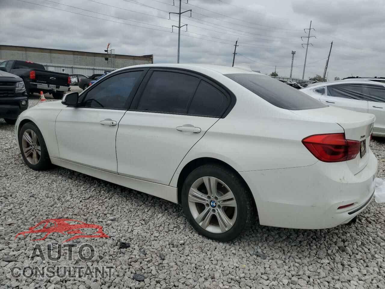 BMW 3 SERIES 2016 - WBA8E3G52GNU38634