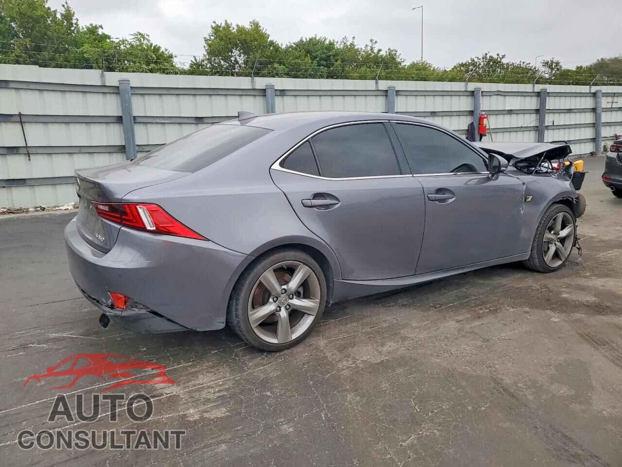 LEXUS IS 2014 - JTHBE1D23E5003107