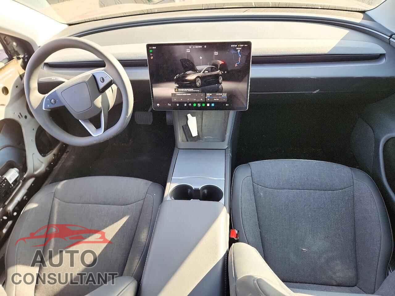 TESLA MODEL 3 2026 - 5YJ3E1EA2TF146069