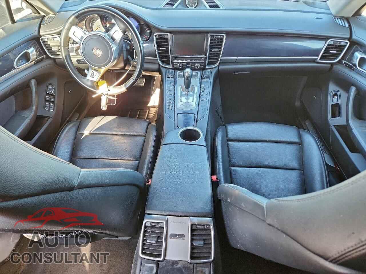 PORSCHE PANAMERA 2015 - WP0AA2A73FL006861