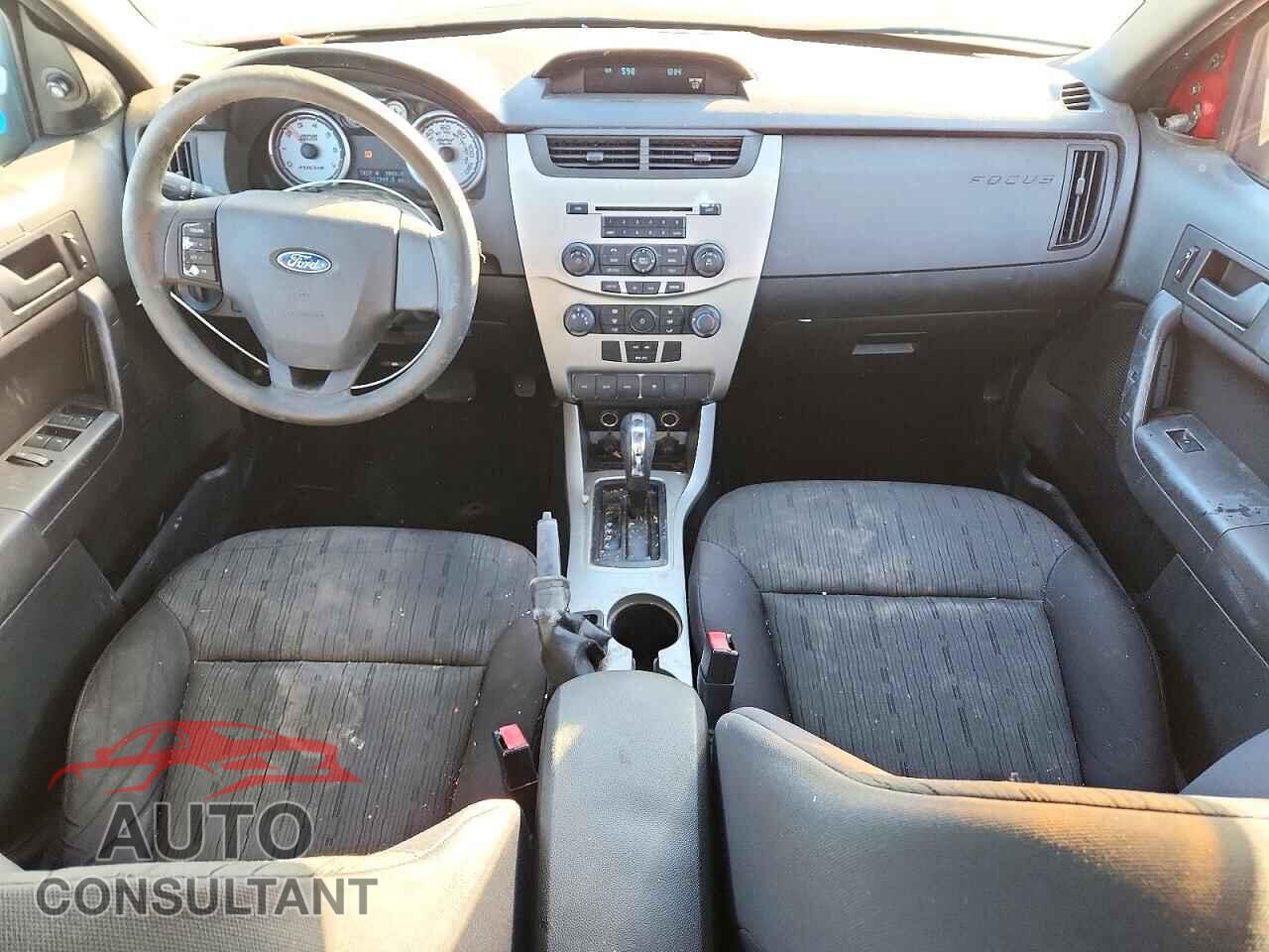 FORD FOCUS 2011 - 1FAHP3FN1BW100455