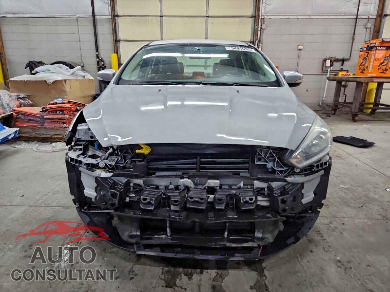 FORD FOCUS 2015 - 1FADP3F21FL348412