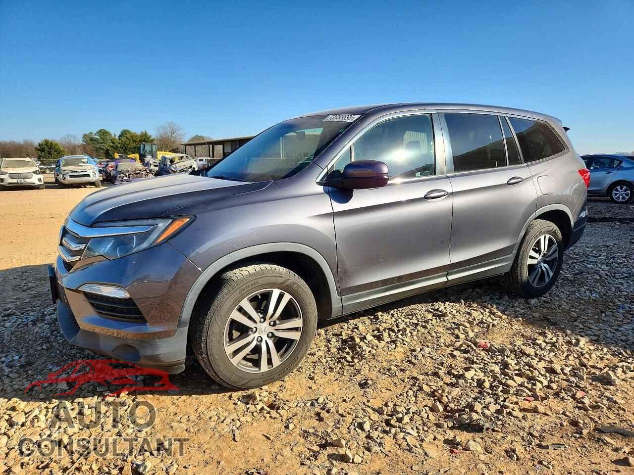 HONDA PILOT 2017 - 5FNYF6H34HB015357