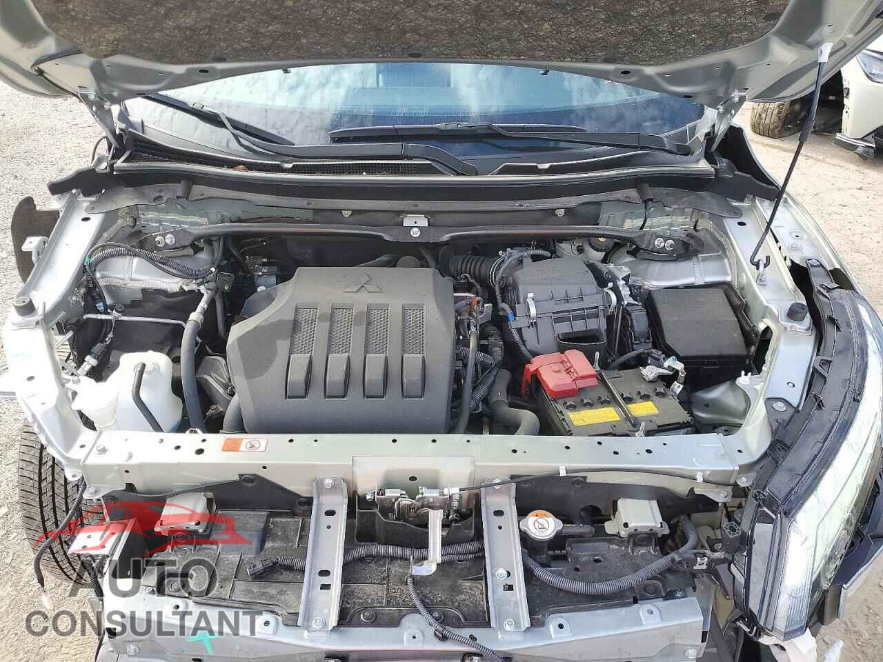 MITSUBISHI ECLIPSE 2025 - JA4ATWAA3SZ011296