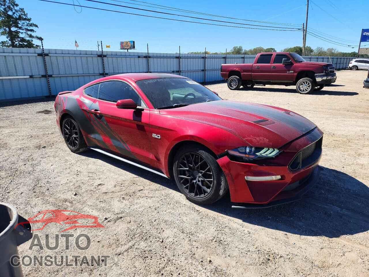 FORD MUSTANG 2018 - 1FA6P8CF3J5118641