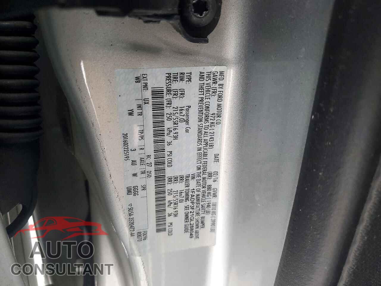 FORD FOCUS 2016 - 1FADP3F21GL288049