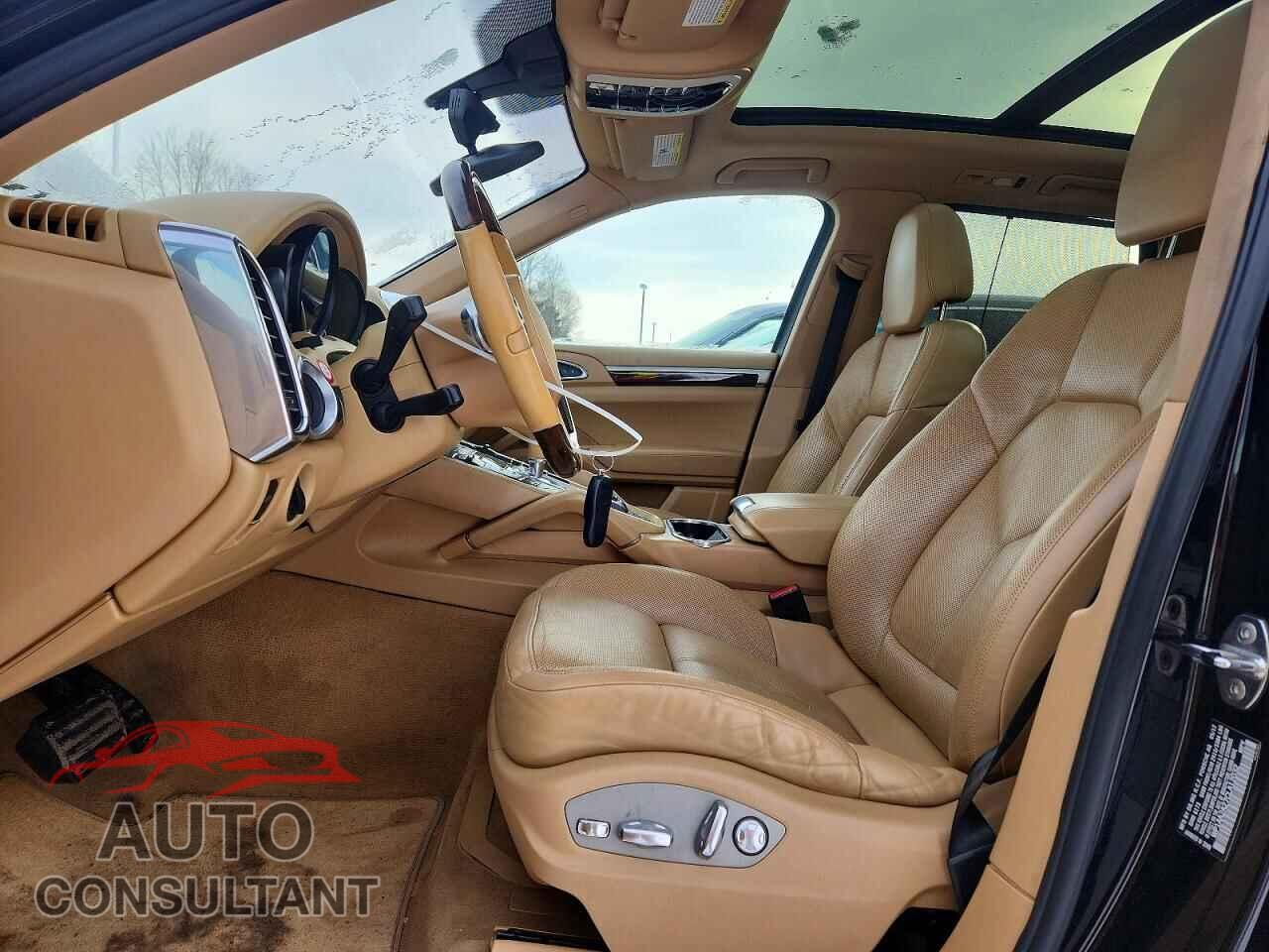 PORSCHE CAYENNE 2012 - WP1AA2A27CLA12032