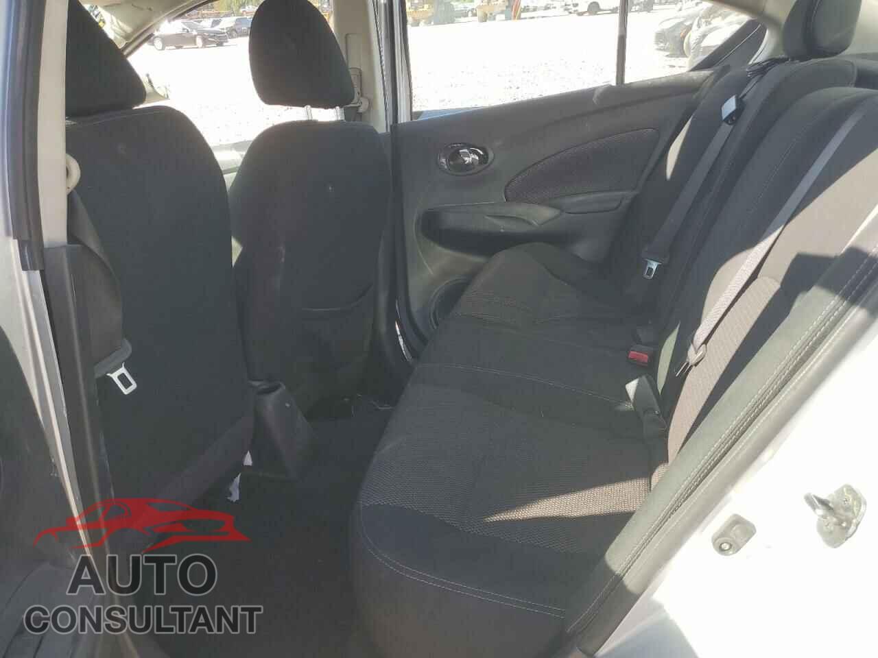 NISSAN VERSA 2019 - 3N1CN7AP3KL839314