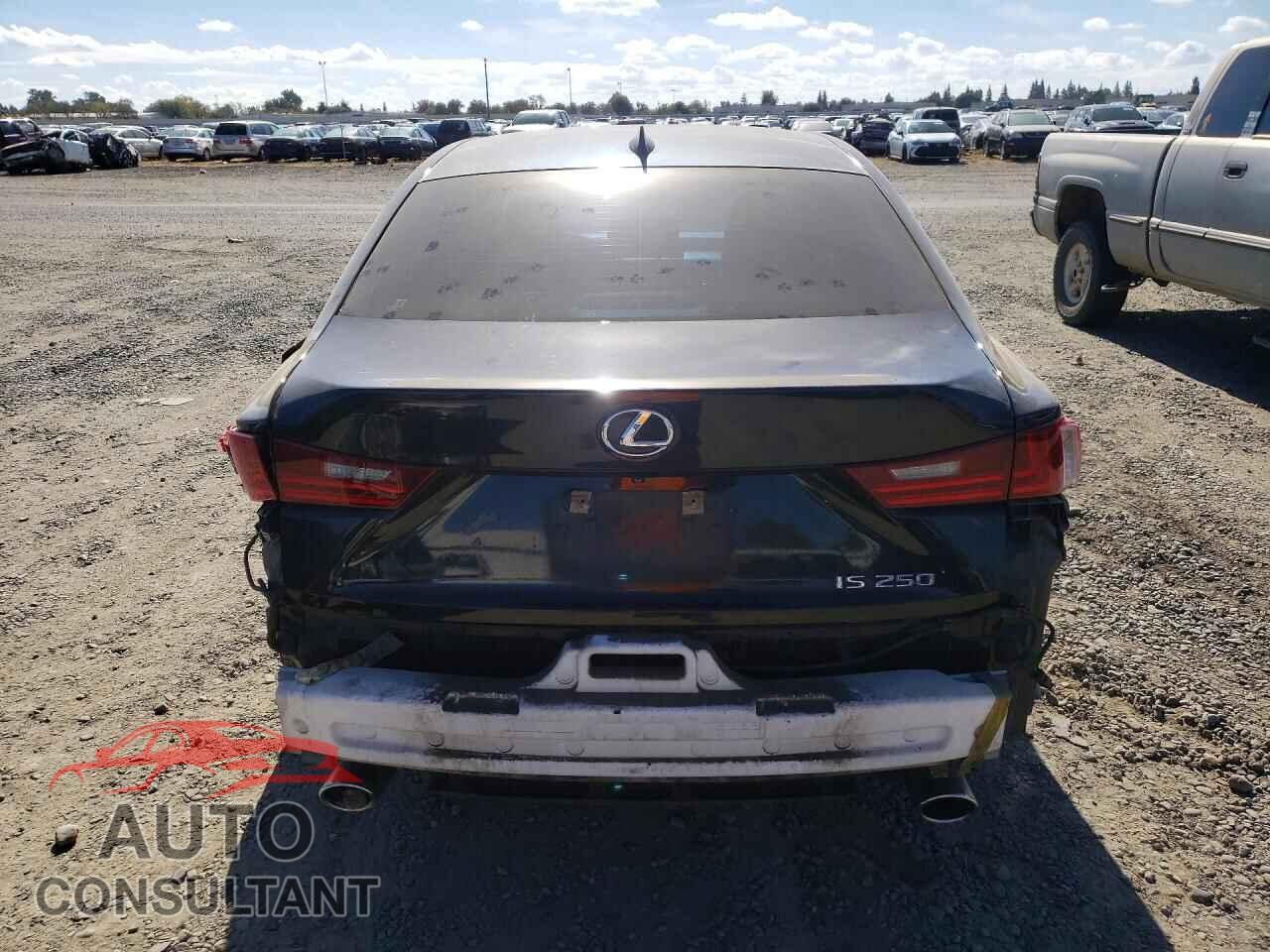 LEXUS IS 2014 - JTHBF1D26E5037751