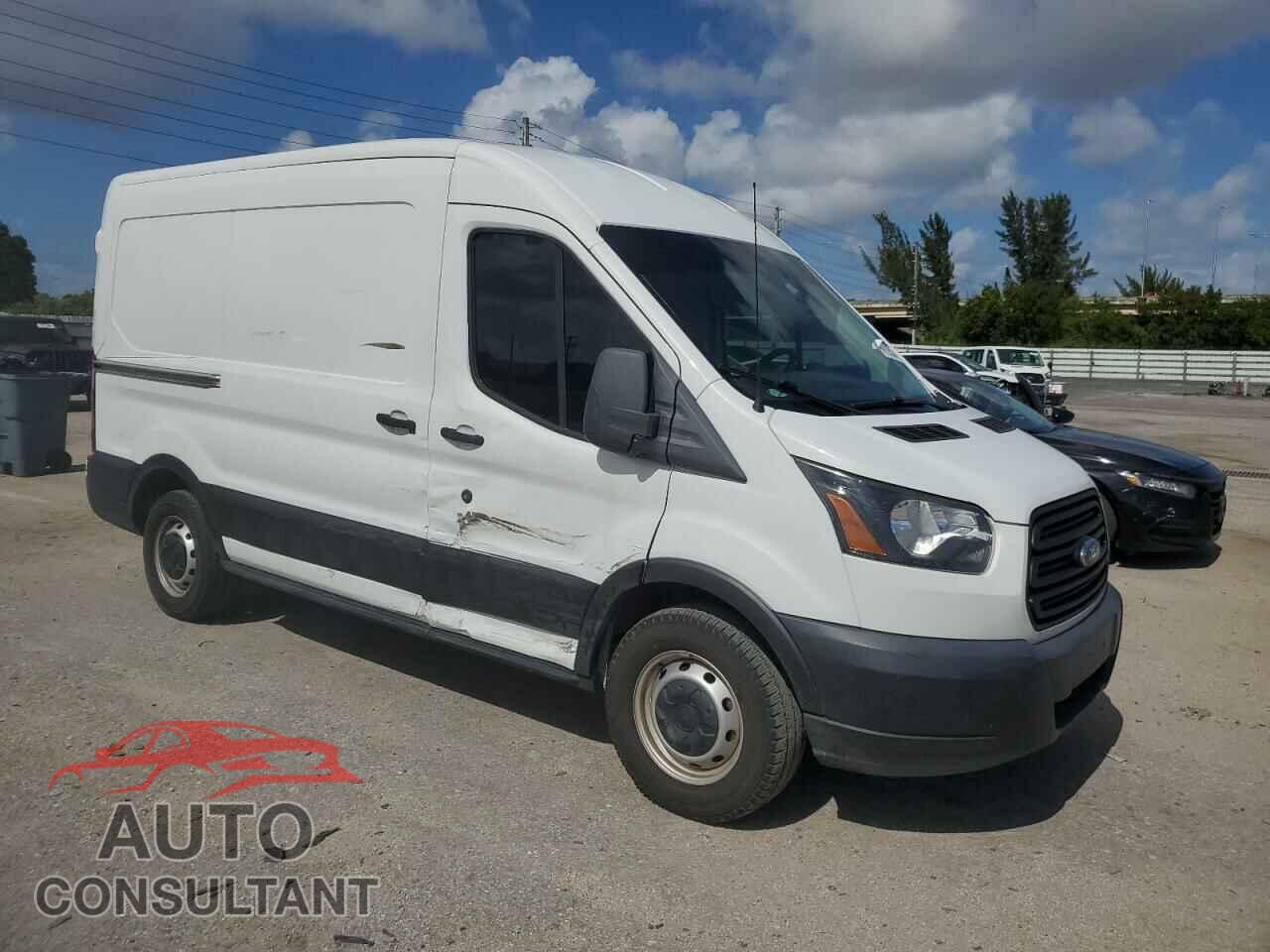 FORD TRANSIT 2019 - 1FTYE1CM8KKA51956