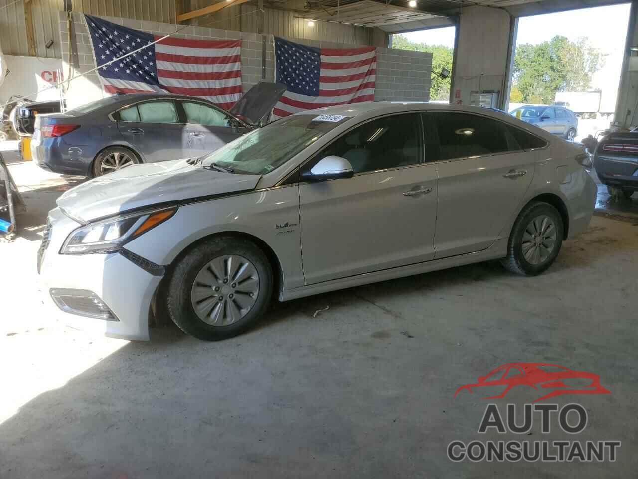 HYUNDAI SONATA 2016 - KMHE24L18GA013784
