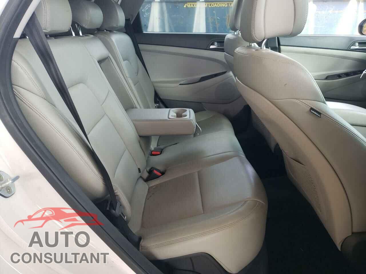 HYUNDAI TUCSON 2016 - KM8J33A25GU215367