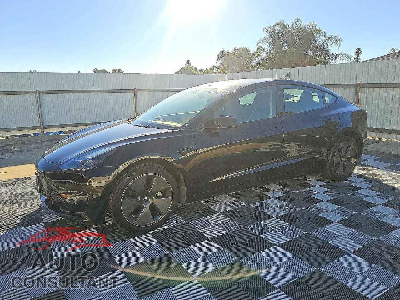 TESLA MODEL 3 2023 - 5YJ3E1EA9PF458671